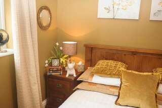 Отели типа «постель и завтрак» The Brown Hen Lodge Bed & Breakfast Бандон Номер Делюкс с кроватью размера «king-size»-22